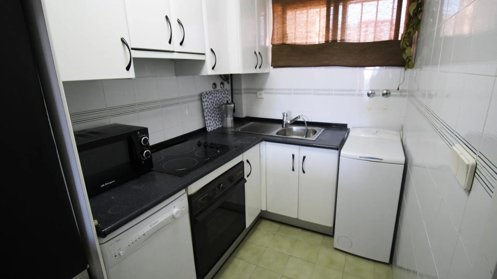 Corintio 4-C Br Apartment Aguadulce